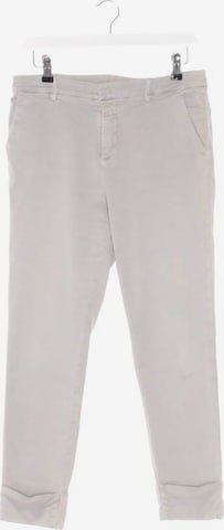 Closed Jeans in 27 in Grey: front