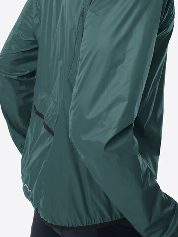 VAUDE Outdoorjas 'Matera Air' in Groen
