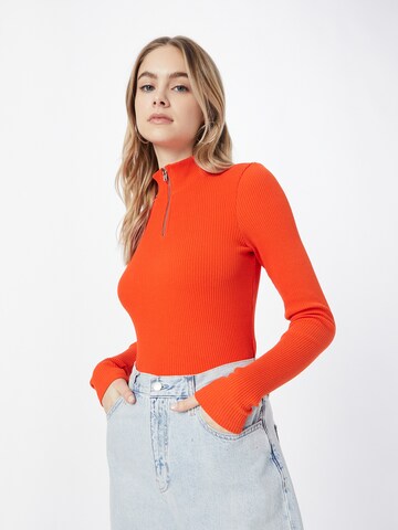 WEEKDAY Sweter 'Ika' w kolorze pomarańczowy: przód