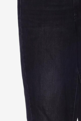 LEVI'S ® Jeans in 25 in Black
