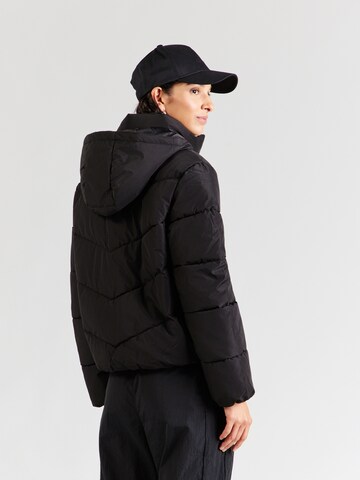 ONLY - Chaqueta de invierno 'ONLCLAIR' en negro