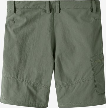 Regular Pantalon 'Eloisin' Reima en vert