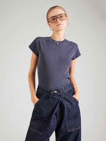 Tricou 'EVERYDAY' de la TOPSHOP pe gri: față