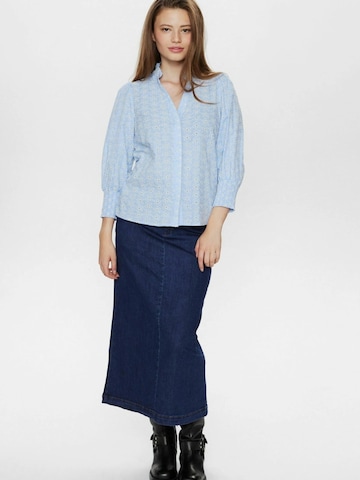 NÜMPH Bluse 'NUSIVA' i blå