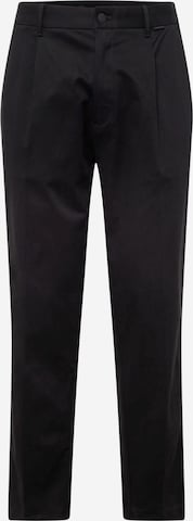 Regular Pantalon à pince Calvin Klein en noir : devant