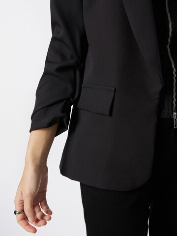 Sublevel Blazer in Black