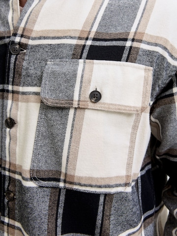 JACK & JONES - Ajuste regular Camisa en beige