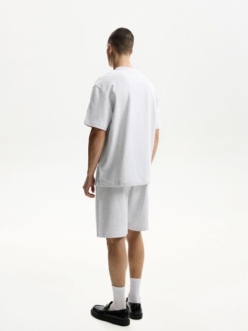 Maglietta di Bershka in grigio
