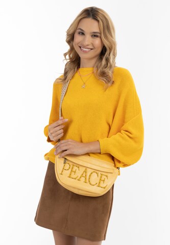 IZIA Fanny Pack in Yellow