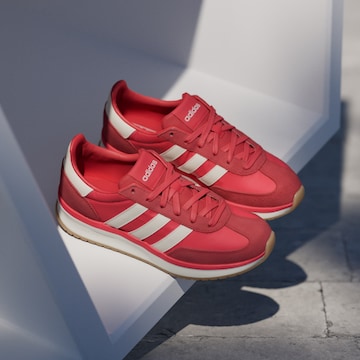 ADIDAS SPORTSWEAR - Sapatilhas baixas 'Run 70s' em vermelho
