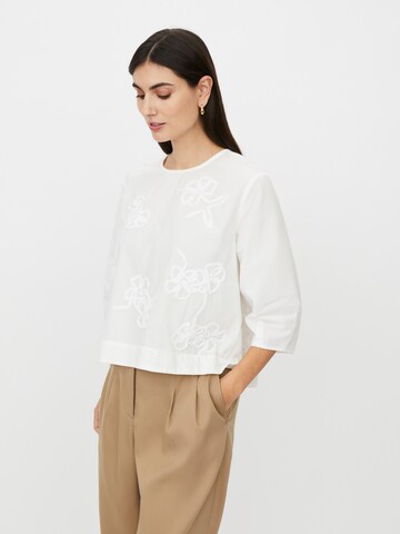 T-shirt 'Drenithra' Masai en blanc