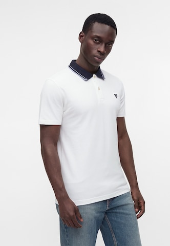 GUESS - Camiseta en blanco: frente
