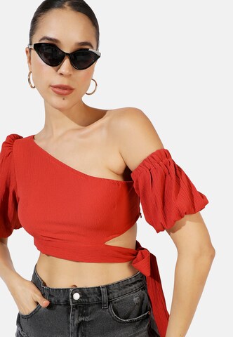 Campus Sutra - Blusa 'Adeline' en rojo