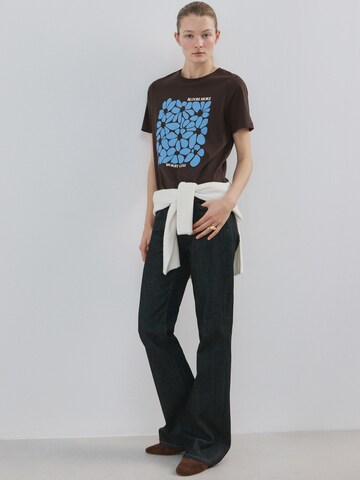 MANGO Koszulka 'ILUSTRA' w kolorze brązowy