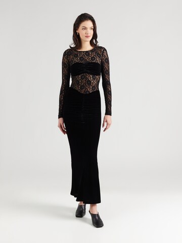 Robe de soirée 'HELENIE' Bardot en noir : devant