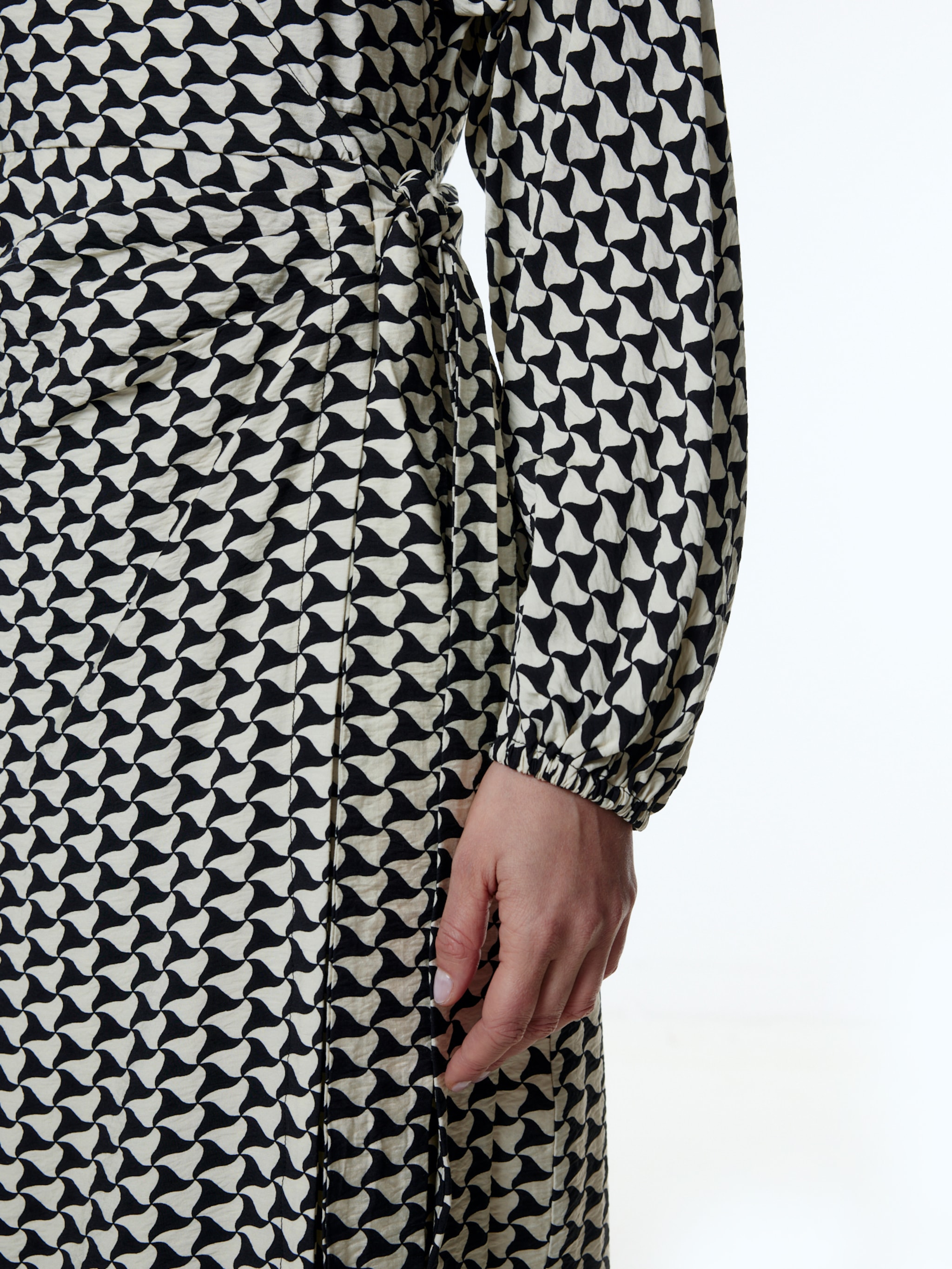 EDITED Produkte Kleid 'Oceane' schwarz