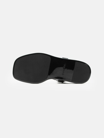 Calvin Klein Teenslipper in Zwart