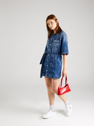 Tommy Jeans - Vestido camisero en azul