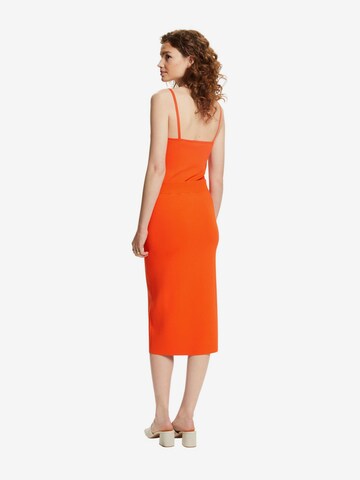 ESPRIT Rok in Oranje