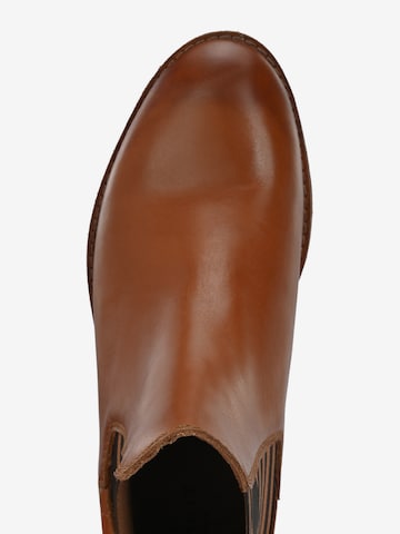 Crickit Chelsea Boots in Brown