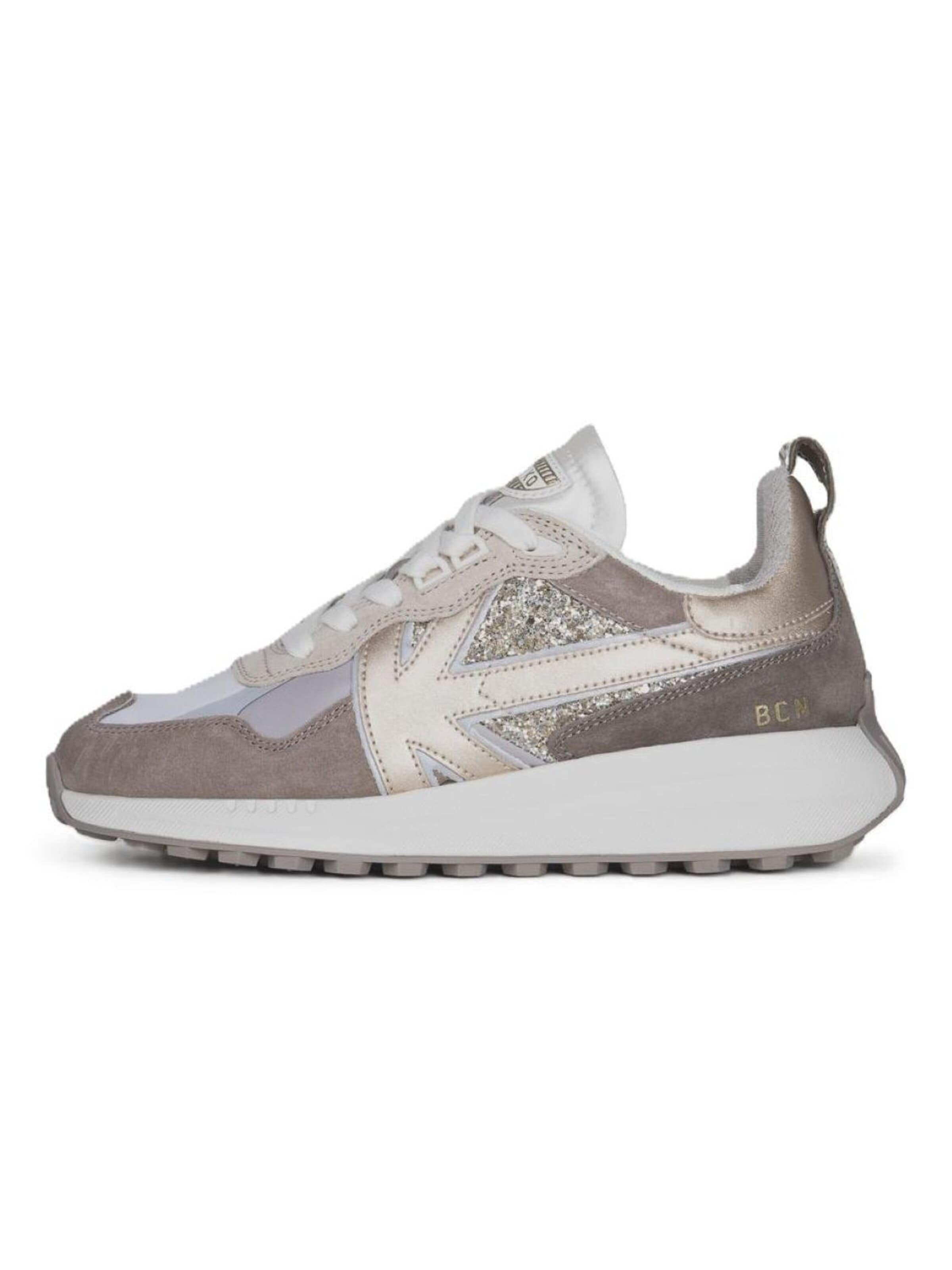 Kaotiko Sneakers laag 'Detroit Glam' in Beige: voorkant