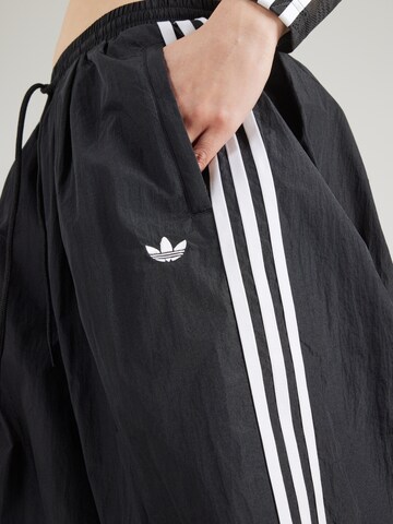 ADIDAS ORIGINALS Barrel Nohavice - Čierna