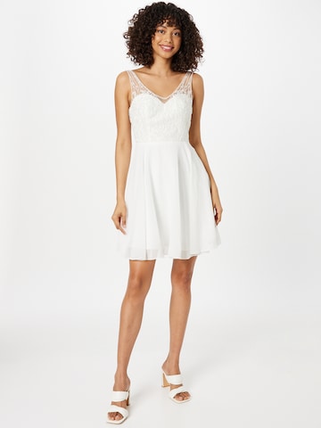 Laona Koktejlové šaty – bílá
