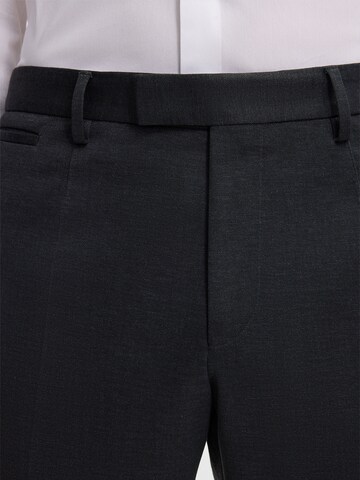 STRELLSON Slim fit Pleated Pants 'Kynd' in Grey