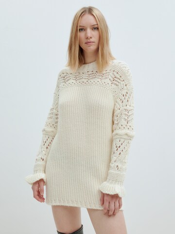 EDITED Knit dress 'Gabriele' in White: front
