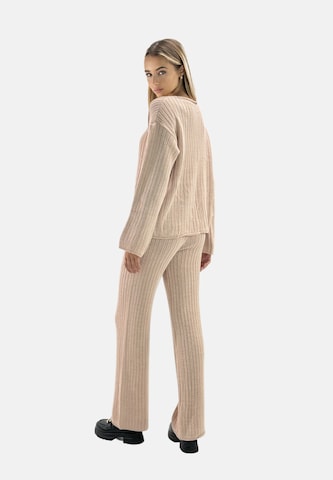 Tenue d'intérieur Elara en rose