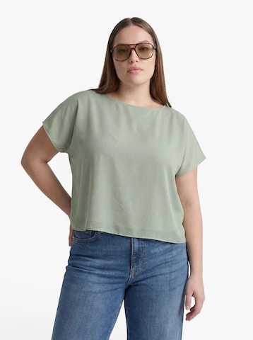 ONLY Carmakoma Blouse 'CARCOKO' in Groen: voorkant