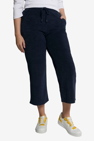 Ulla Popken Bootcut Hose in Blau: predná strana