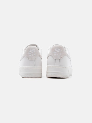 Nike Sportswear Tenisky 'Air Force 1 '07' – bílá