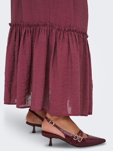 Jaqueline de Yong Rok in Rood