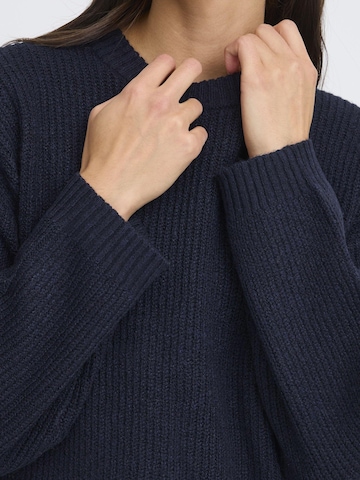 Oxmo Sweater in Blue