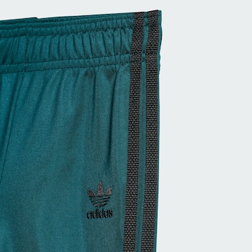 ADIDAS ORIGINALS Joggingpak 'Adicolor' in Groen
