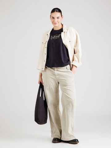 Levi's® Plus T-Shirt 'THE PERFECT' in Schwarz