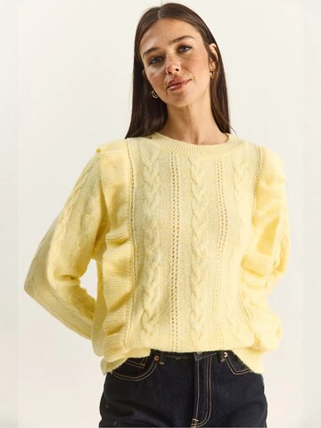 Pullover di Bianco Lucci in giallo