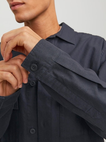 JACK & JONES Comfort fit Button Up Shirt 'Evenice' in Black
