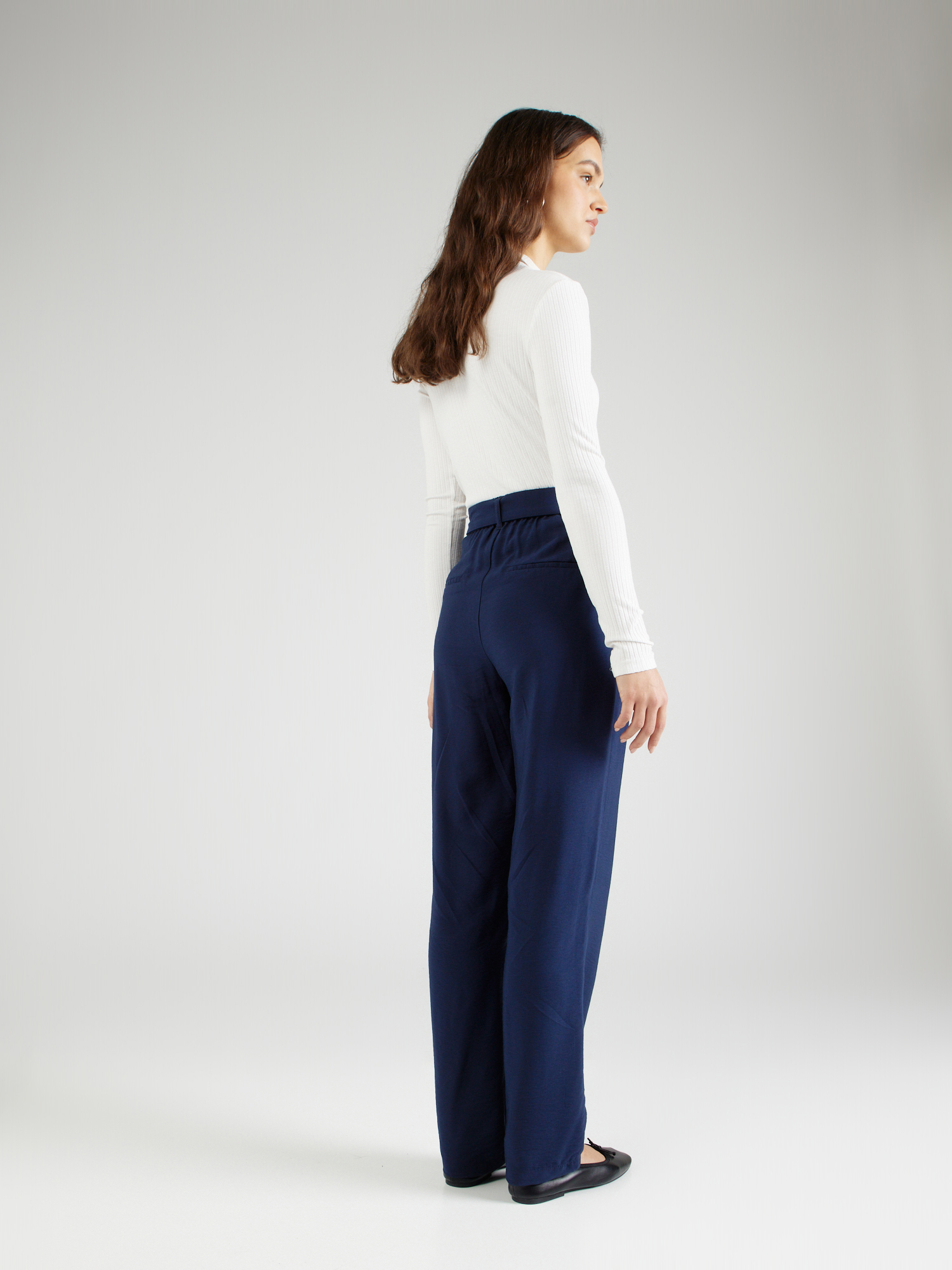 VERO MODA Pantaloni Donna Modello Vmeasy Nw Loose Pants - Vita Alta, Gamba Larga - Tessuto Sostenibile Livaeco - Colore Georgia Peach/AOP Cille, Taglia XS