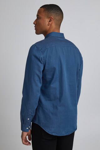 Casual Friday - Ajuste regular Camisa 'Anton' en azul