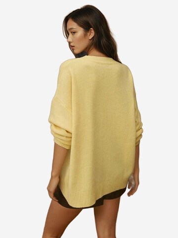 Hiccup Sweater in Yellow