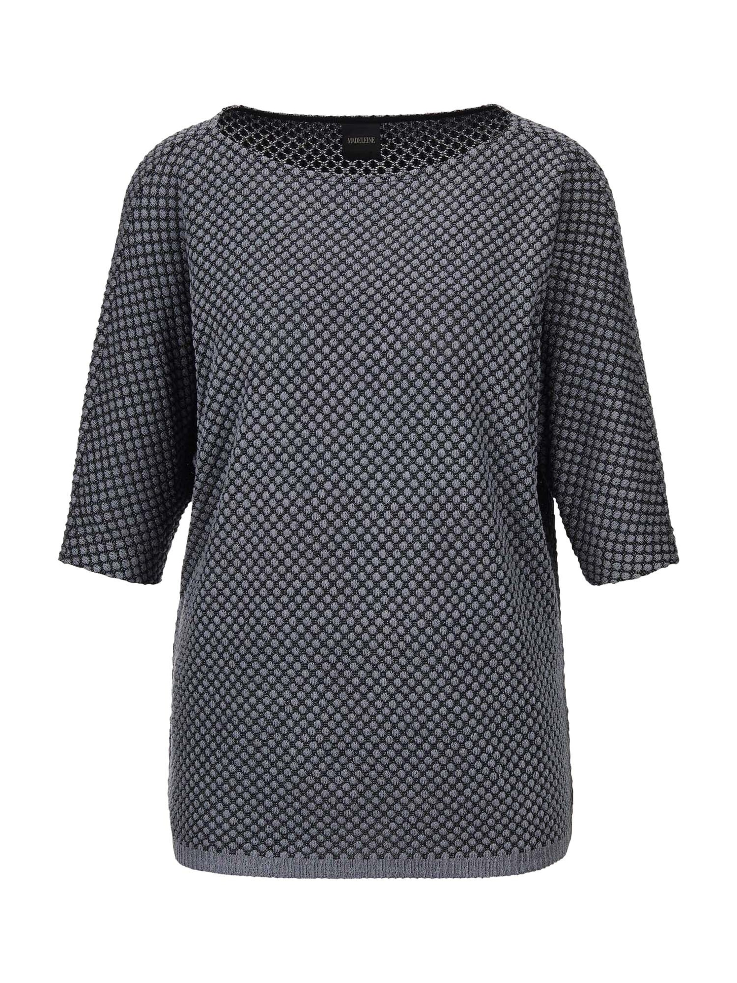 MADELEINE Pullover in Schwarz: Vorderseite