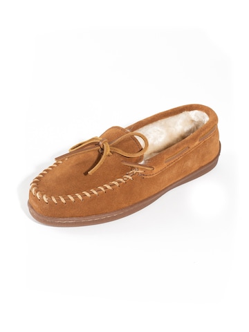 Mocassino 'Pileline hardsole' di Minnetonka in marrone: frontale