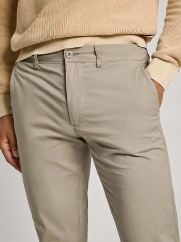 Pepe Jeans Slim fit Chino trousers in Beige