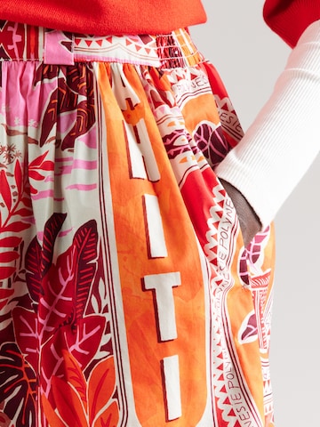 PRINCESS GOES HOLLYWOOD Φούστα σε κόκκινο