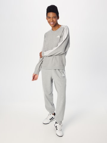 Felpa sportiva 'Essentials' di ADIDAS SPORTSWEAR in grigio