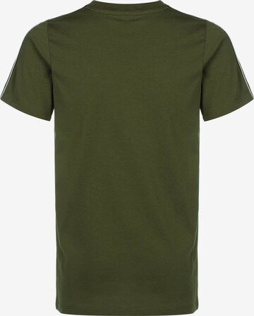 T-Shirt Nike Sportswear en vert