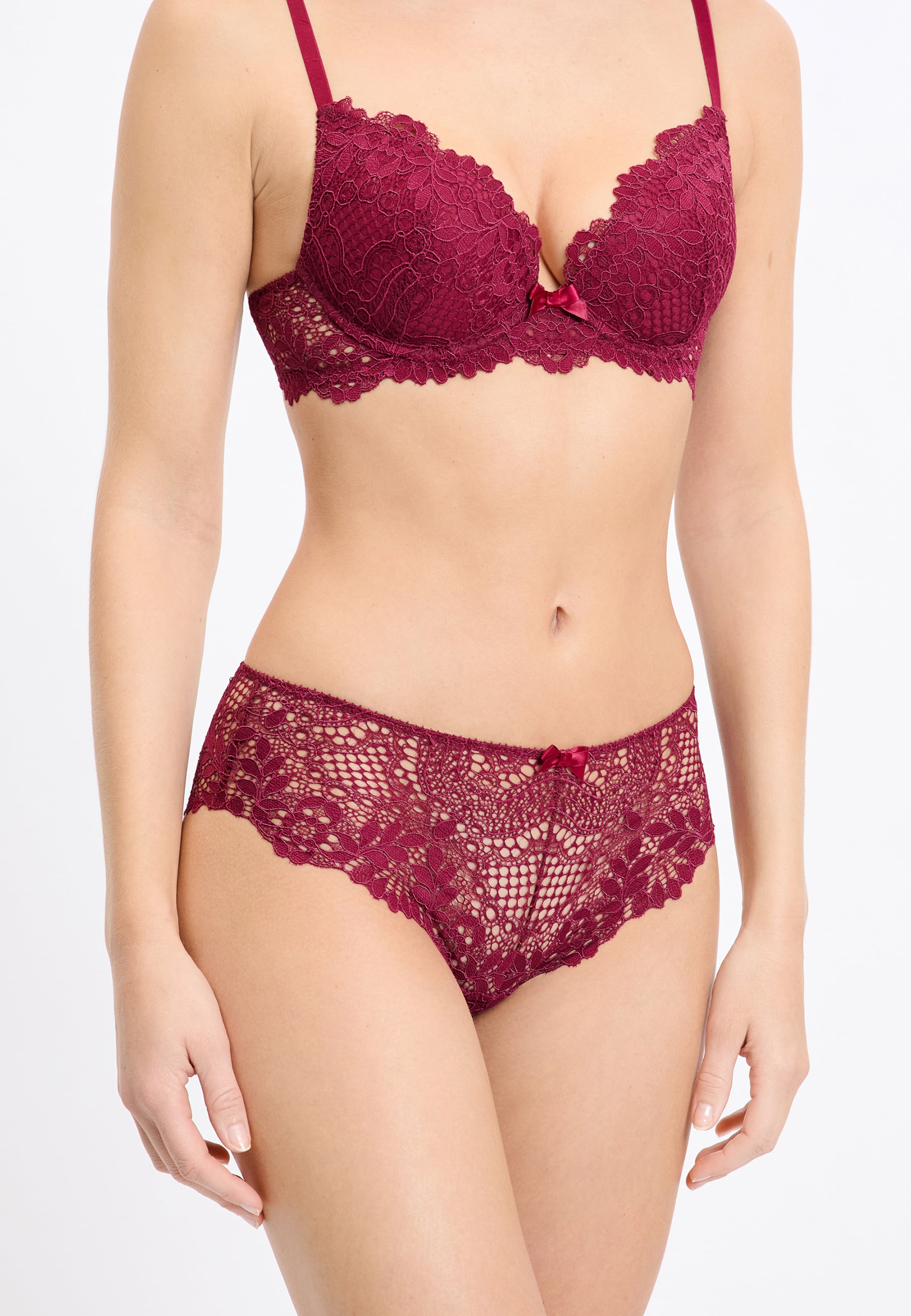 Panty 'Success' di ETAM in rosso: frontale