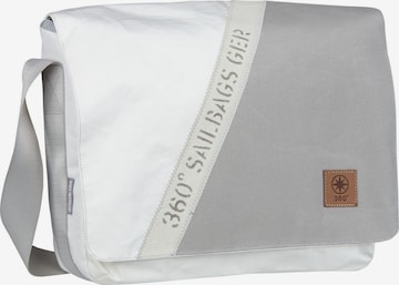 360 Grad Umhängetasche 'Barkasse' in Weiß: Vorderseite